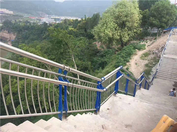 防城港不锈钢桥梁栏杆